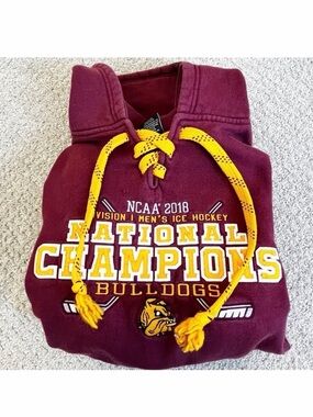 Minnesota–Duluth Bulldogs 2018 NCAA Hockey Champions Hoodie Sz S UMD Sweatshirt